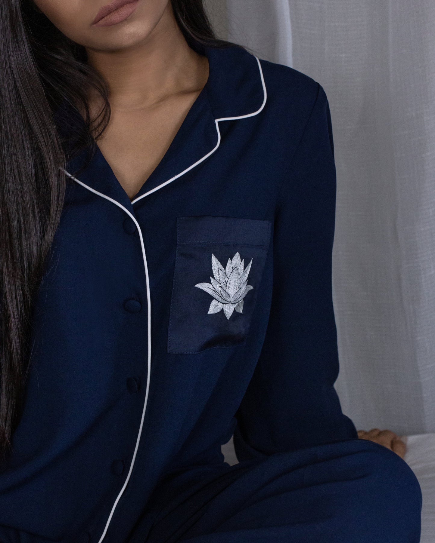 The Lotus Set - Navy