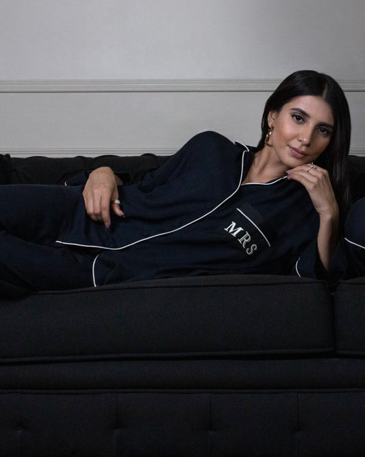 The Hers Set